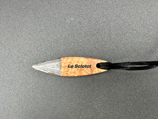 Le Sciotot pendentif GoMaï Carbone/Nickel et loupe d'Olivier