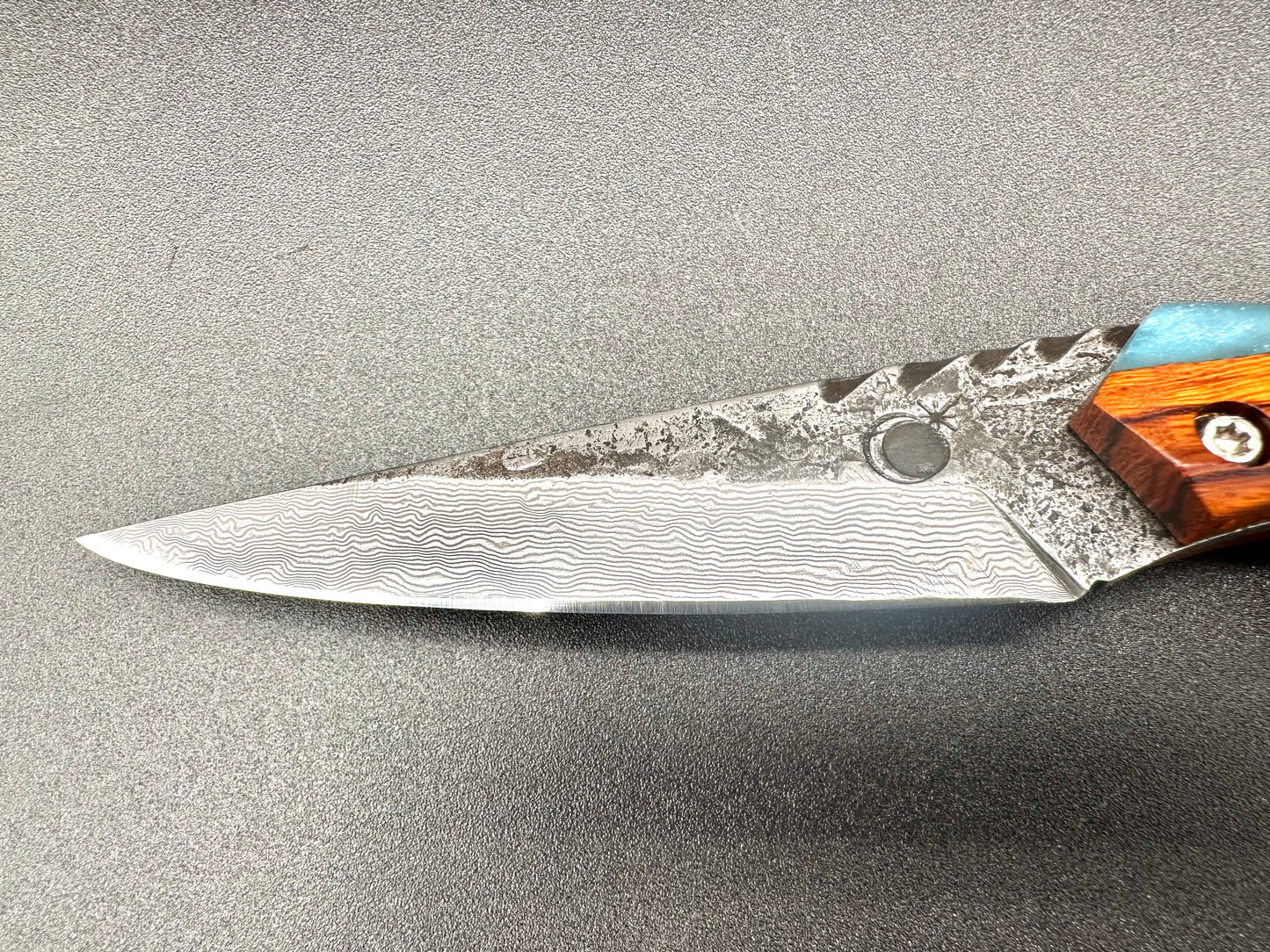 Edge Of Space folding Damas and Ironwood