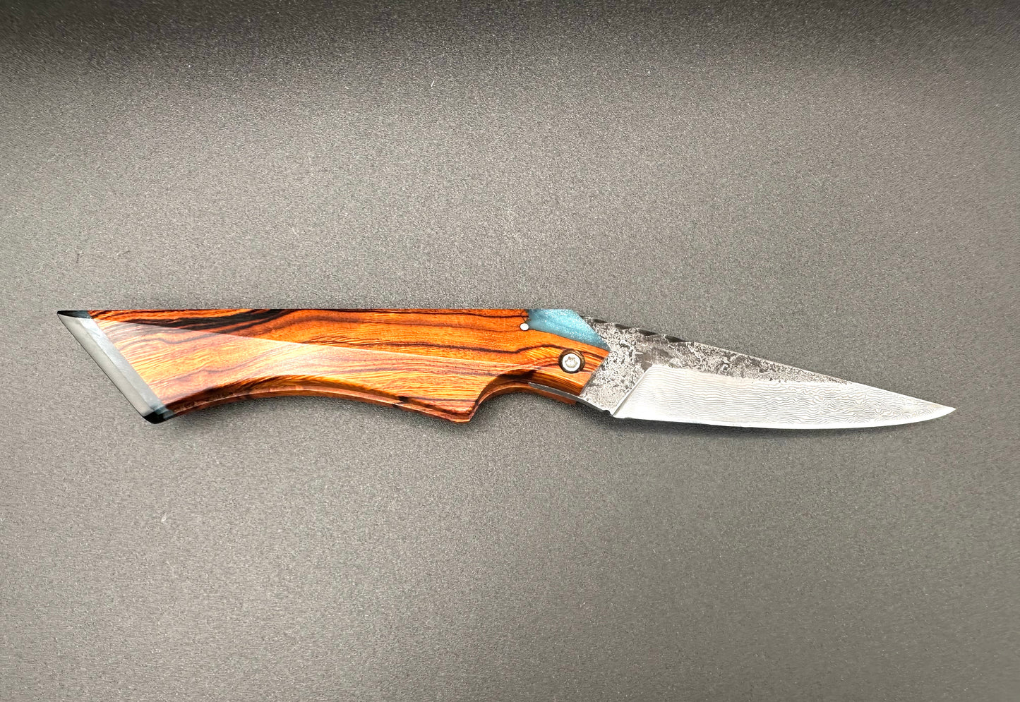 Edge Of Space folding Damas and Ironwood